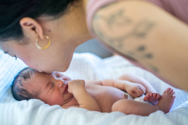 istock Kisses From Mommy 1719680995