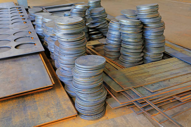 Round cake shaped steel plate