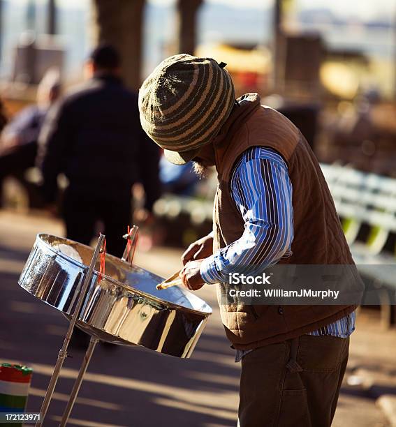 Photo libre de droit de Caraïbes Batteur banque d'images et plus d'images libres de droit de Tambour en acier - Tambour en acier, Culture caribéenne, Musicien des rues