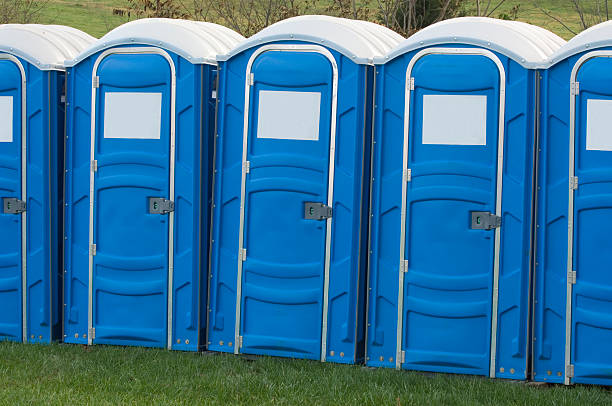 istock Blue Portable Toliets For Crowd Relief 172124149