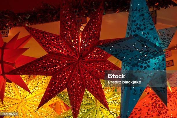 クリスマスの星 - お祝いのストックフォトや画像を多数ご用意 - お祝い, イルミネーション, カラフル