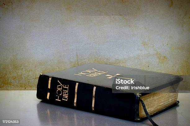 Holy Bibel Stockfoto und mehr Bilder von Christentum - Christentum, Fundamentalist, Anmut