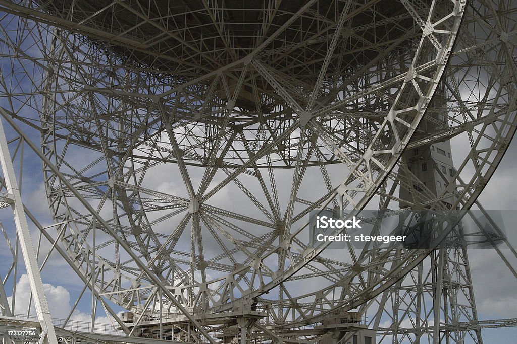 Radiotelescopio de apoyo - Foto de stock de Aire libre libre de derechos