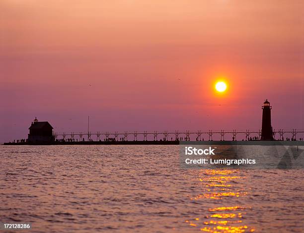 Grand Haven Sonnenuntergang Ich Stockfoto und mehr Bilder von Grand Haven - Grand Haven, Leuchtturm, Staatspark