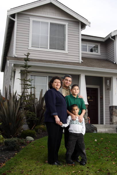 istock Hispanic Family and their House 172129237