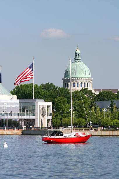 istock Sailboat moored off Capitol building in Annapolis 172129251