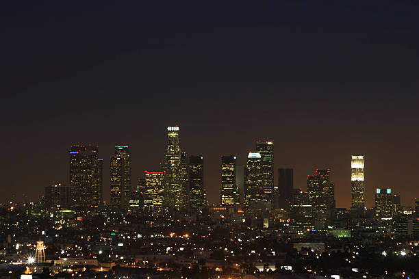 istock Los Angeles at night 172129610