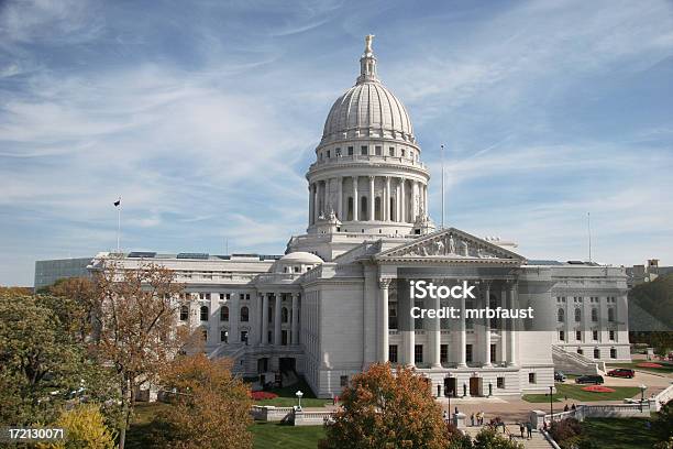 Capitol Building - Fotografie stock e altre immagini di Wisconsin - Wisconsin, Governo, Sede dell'assemblea legislativa di stato