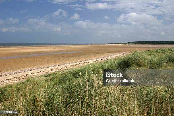 Inglês Cena De Praia Norfolk - Fotografias de stock e mais imagens de Areia - Areia, Cena Rural, Destino de Viagem