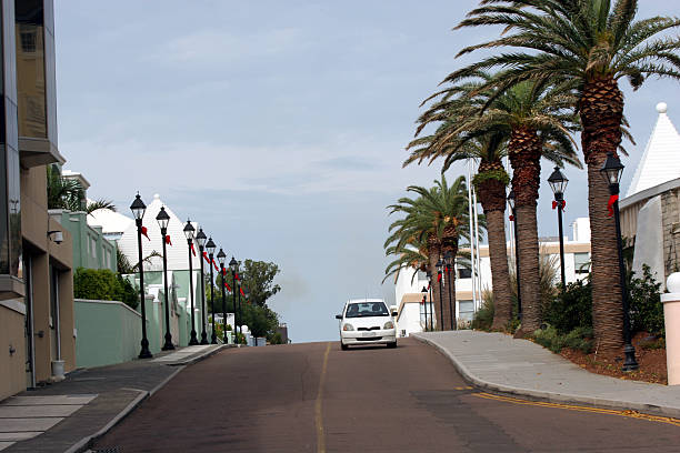 istock Traffic on a Bermuda Street 172130136