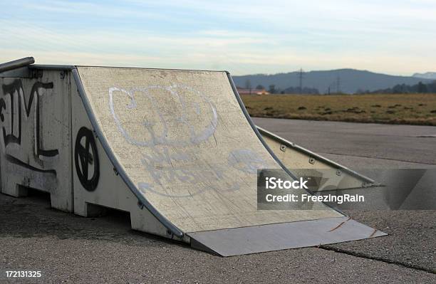 Raia Funbox - Fotografias de stock e mais imagens de Parque público - Parque público, Skate - Atividade Recreativa, Betão