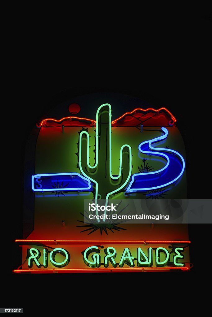 Неоновый Знак в Рио-Гранде - Стоковые фото Без людей роялти-фри