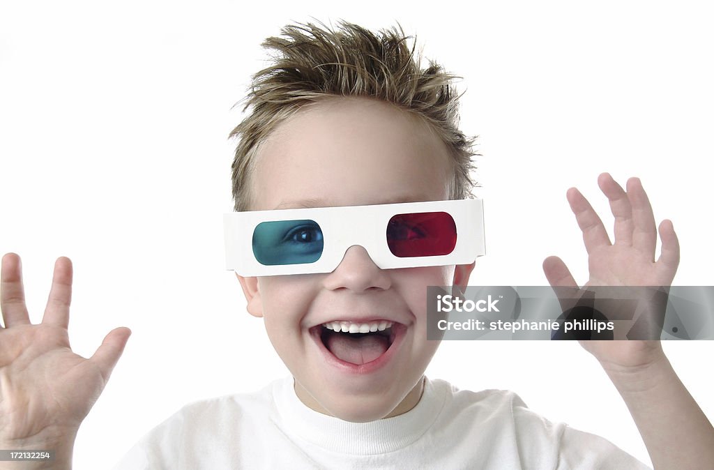 흥분된다 젊은 남자아이 3D 글라스잔 흰색 배경 - 로열티 �프리 3D 안경 스톡 사진