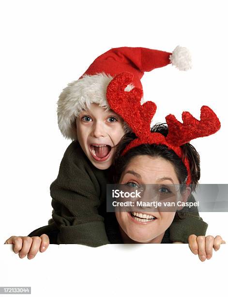 크리스마스엄마 Son 아이에 대한 스톡 사진 및 기타 이미지 - 아이, 순록, 컷아웃