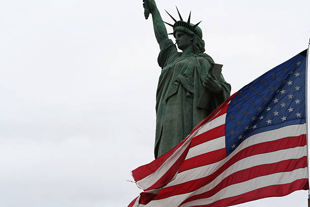 istock Statue of Liberty 2 172133477