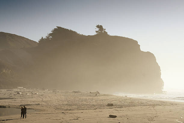 istock Couple on the beach 172133862