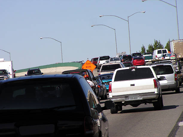 istock Heavy Traffic on Hot Day 172134845
