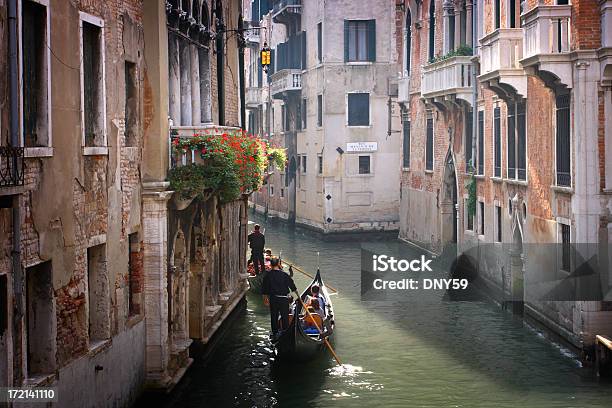 Photo libre de droit de Canaux De Venise banque d'images et plus d'images libres de droit de Canal - Eau vive - Canal - Eau vive, Culture italienne, Destination de voyage