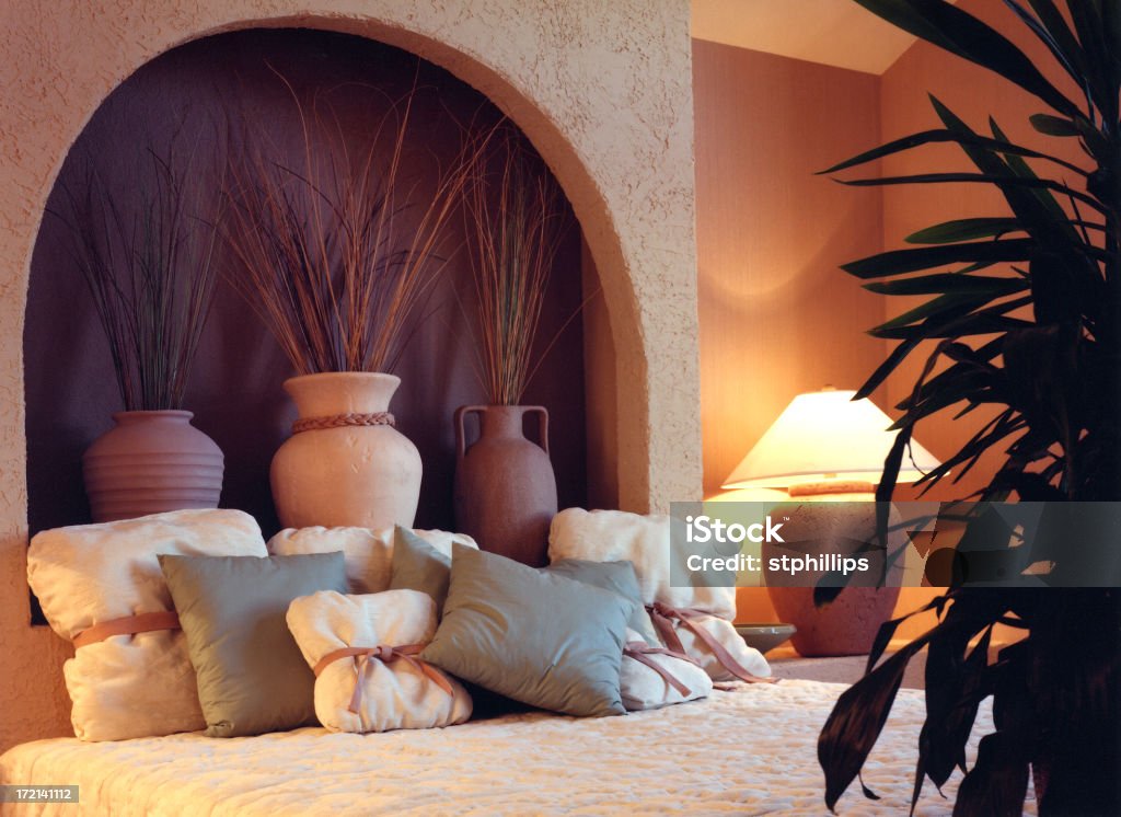 Interior de um quarto com um Design e decoração sudoeste - Royalty-free Almofada - Roupa de Cama Foto de stock