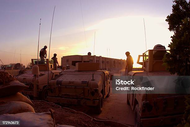 Photo libre de droit de Secouriste Hmmwv banque d'images et plus d'images libres de droit de Armée de terre - Armée de terre, Irak, Métier de l'armée