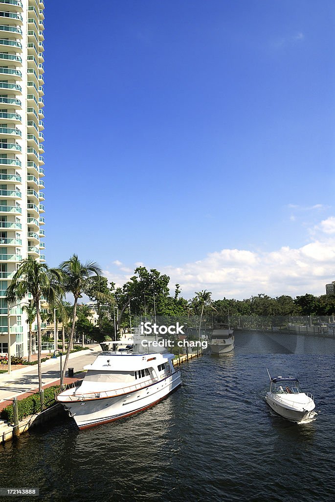 river walk kanał w Fort Lauderdale - Zbiór zdjęć royalty-free (Balkon)