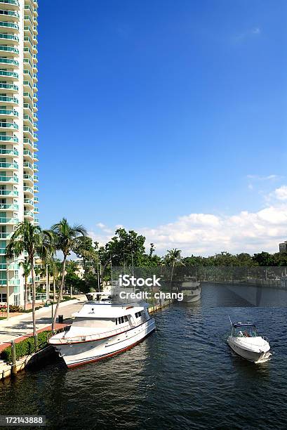 River Walk Kanał W Fort Lauderdale - zdjęcia stockowe i więcej obrazów Balkon - Balkon, Bez ludzi, Boulevard