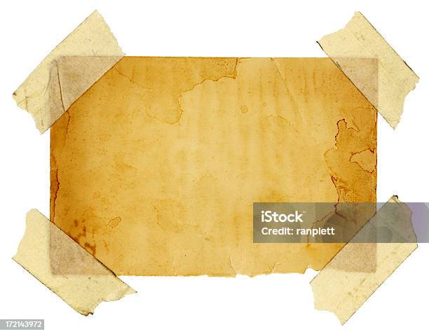 Carta Grunge Isolato Registrato Con Clipping Path - Fotografie stock e altre immagini di Vecchio - Vecchio, Effetto strappato, Nastro adesivo