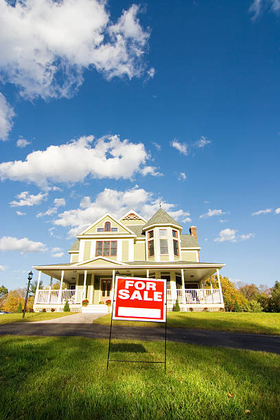 istock Home for sale 172144303