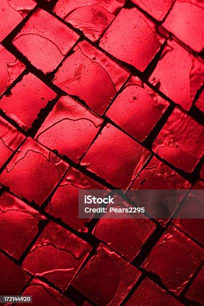 Rosso In Vetro - Fotografie stock e altre immagini di Bicchiere - Bicchiere, Bolla, Colore nero