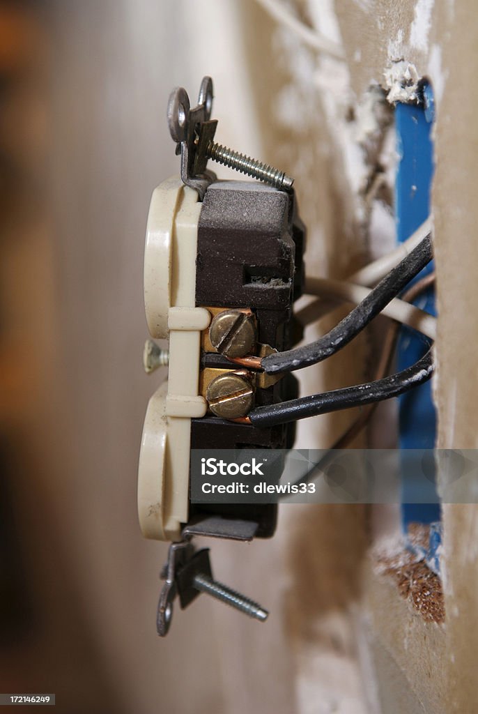 Presa elettrica in manutenzione - Foto stock royalty-free di Accessibilità