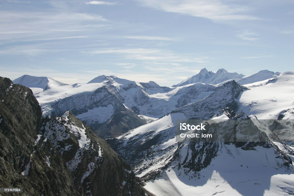 Altas montañas - Foto de stock de Nube libre de derechos