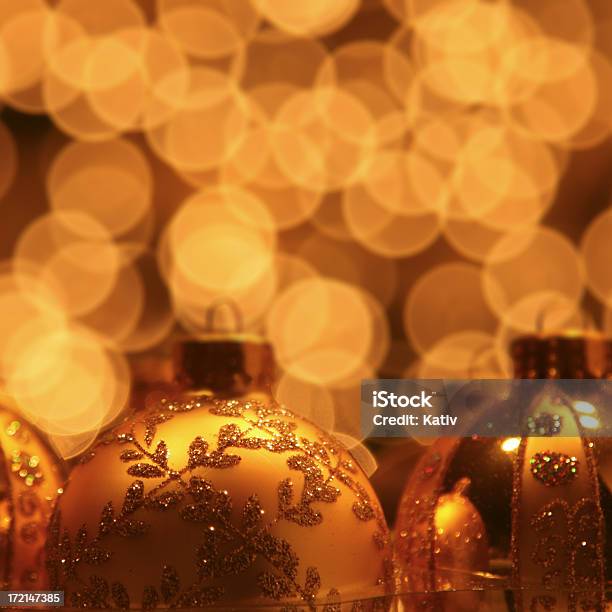 Ornamentos De Natal - Fotografias de stock e mais imagens de Amarelo - Amarelo, Artigo de Decoração, Bola de Árvore de Natal