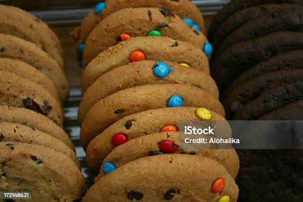 Photo libre de droit de Les Cookies banque d'images et plus d'images libres de droit de Aliment - Aliment, Aliments et boissons, Biscuit