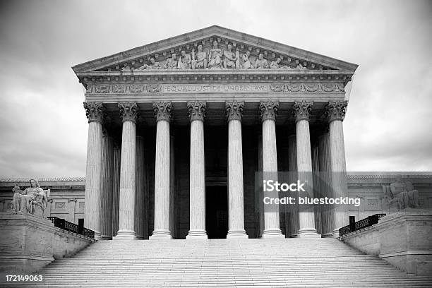 United States Supreme Court Stockfoto und mehr Bilder von Oberstes Bundesgericht der USA - Oberstes Bundesgericht der USA, Außenaufnahme von Gebäuden, Schwarzweiß-Bild