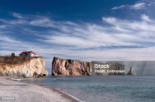 Photo libre de droit de Rocher Percé banque d'images et plus d'images libres de droit de Péninsule de Gaspésie - Péninsule de Gaspésie, Trou, Arc - Élément architectural