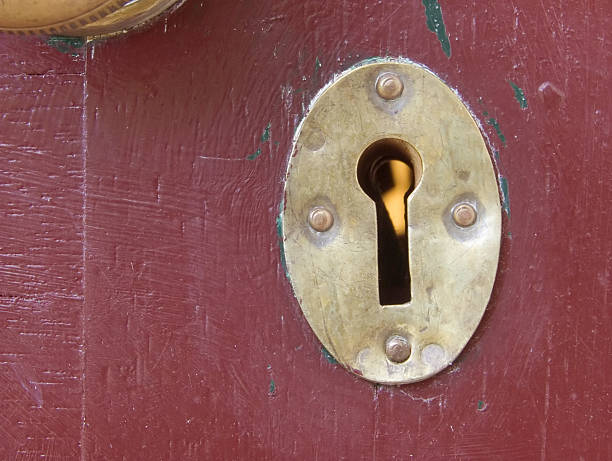 Key Lock Looking Through 160+ Looking Through Keyhole Stock Photos, Pictures & Royalty-Free ...