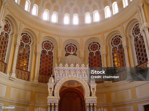 Sinagoga Interior - Fotografias de stock e mais imagens de Judaísmo - Judaísmo, Rezar, Amor