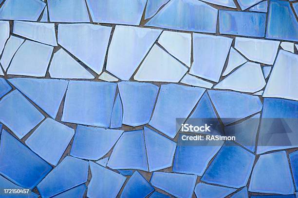Piastrelle Blu Mosaico Sullo Sfondo - Fotografie stock e altre immagini di Astratto - Astratto, Blu, Ceramica