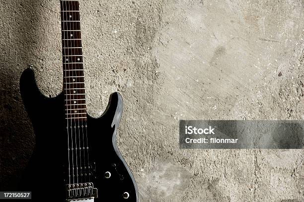 Guitarra Negra Foto de stock y más banco de imágenes de Adolescente - Adolescente, Arte cultura y espectáculos, Blues