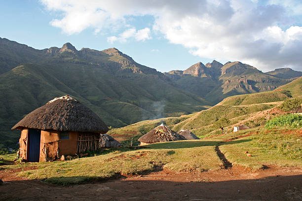 urlaub in lesotho - lesotho stock-fotos und bilder