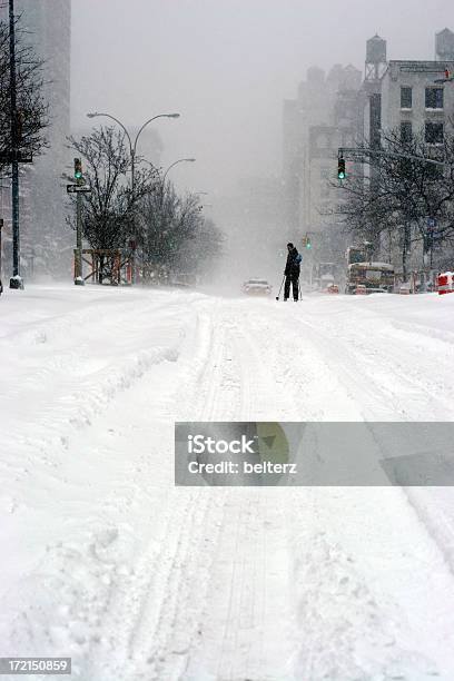 Snowscene - zdjęcia stockowe i więcej obrazów Burza śnieżna - Burza śnieżna, Chłodny, Czas