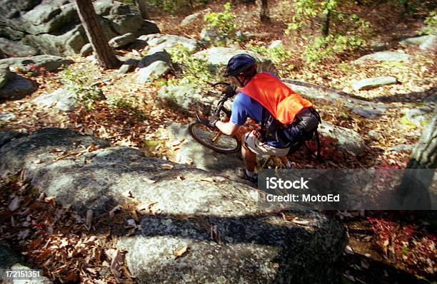 Mountainbiker Über Stockfoto und mehr Bilder von Ansicht aus erhöhter Perspektive - Ansicht aus erhöhter Perspektive, Berg, Draufsicht