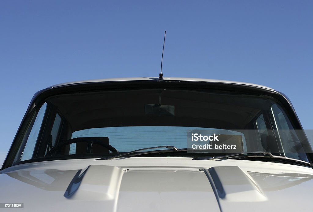classic car view bonnet and front screen of a Rover P6 2000sc Antenna - Aerial Stock Photo