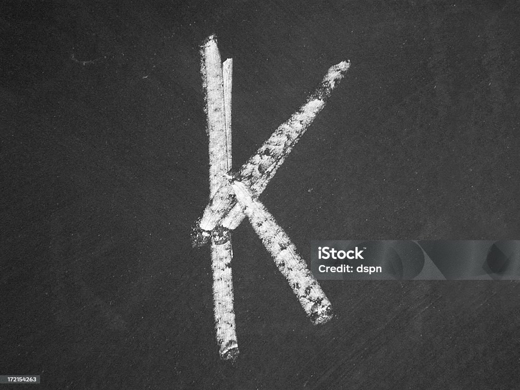 alphabet-K-Chalk - Photo de De petite taille libre de droits