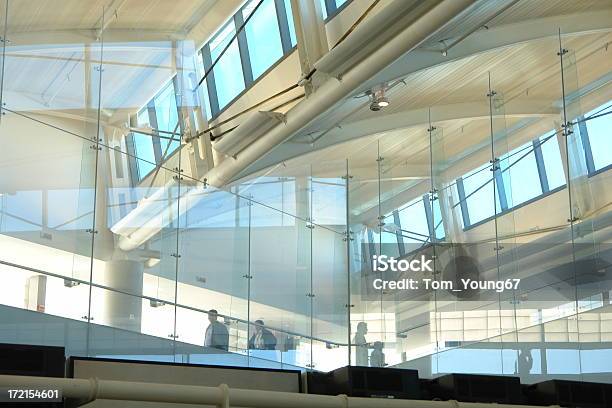 抽象的な建築のガラスのパターン空港 - ニュージャージー州ニューアークのストックフォトや画像を多数ご用意 - ニュージャージー州ニューアーク, 空港, 建設