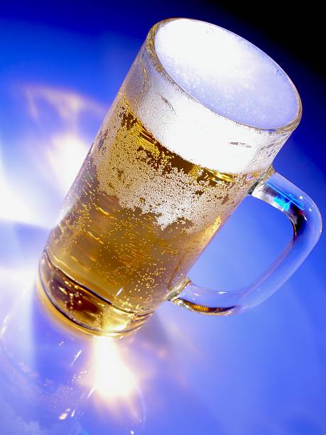 Beer mug  froth beer bubble quencher stock pictures, royalty-free photos & images