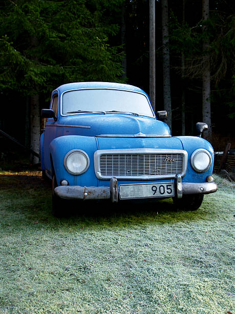 old sueca volvo. - vertical stabilizer transportation old fashioned metal - fotografias e filmes do acervo