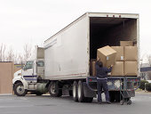 entladen-der-truck.jpg?b=1&s=170x170&k=20&c=tydmOo6staHZNOwItNh4xsOrV3JTZPPqxQvmaInq5jw=