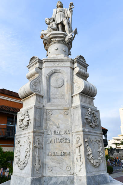 istock Christopher Columbus Statue in Plaza de la Aduana 1721569740