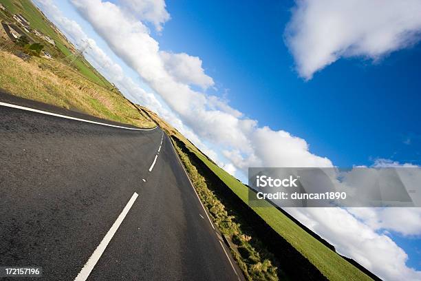 Otwarta Road - zdjęcia stockowe i więcej obrazów Anglia - Anglia, Asfalt, Bez ludzi